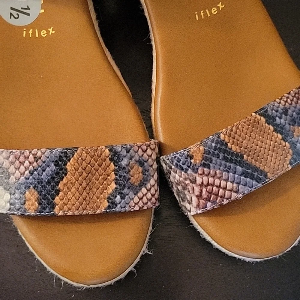 Anne Klein Flex Sandals Size 9.5